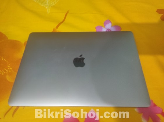 MacBook pro 2016